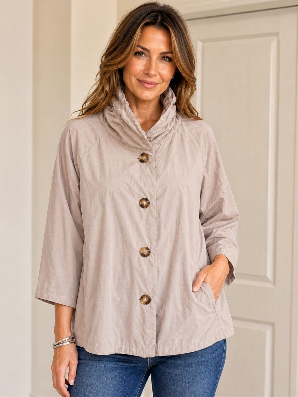 Neutral Swing Jacket Ruched Collar A-Line Lightweight Travel Coat Quiet Luxury L